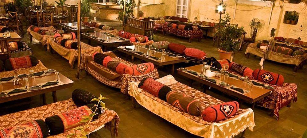 Deccan Valley Resorts ロナバラ エクステリア 写真