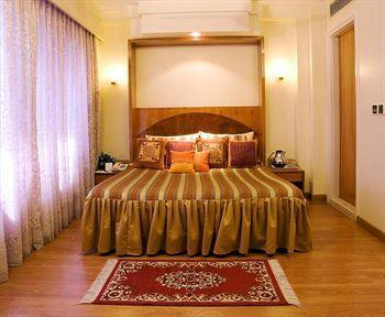 Deccan Valley Resorts ロナバラ エクステリア 写真
